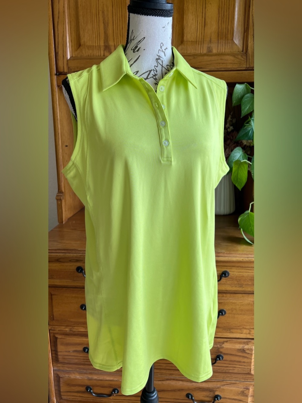 Adidas Golf Women's Polo Tank Bright Green Large